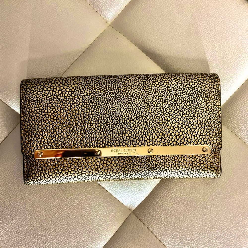 RARE Henri Bendel Gold Metallic Stingray Tri-fold Wallet